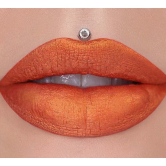 Jeffree Star Velour Liquid Lipstick in the red box.  Mindbender - Picture 1 of 3